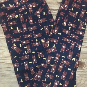 LuLaRoe Tall & Curvy Teddy Bear Leggings - UNICORN